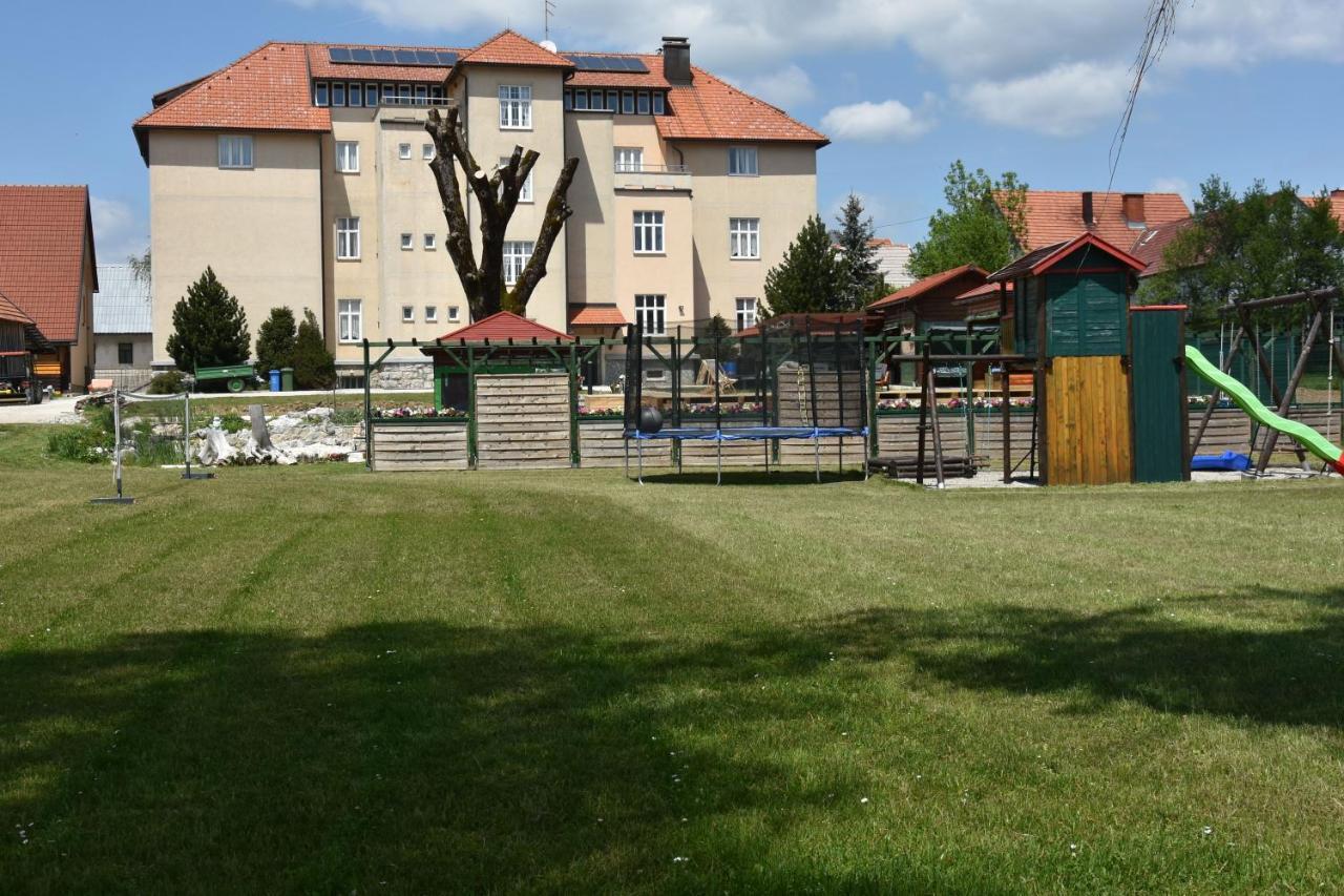Apartments And Rooms Kod Eli Равна-Гора Экстерьер фото