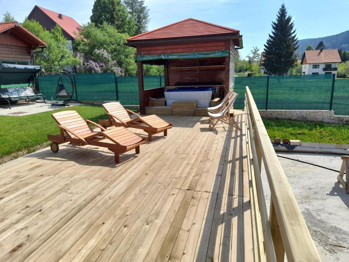 Apartments And Rooms Kod Eli Равна-Гора Экстерьер фото