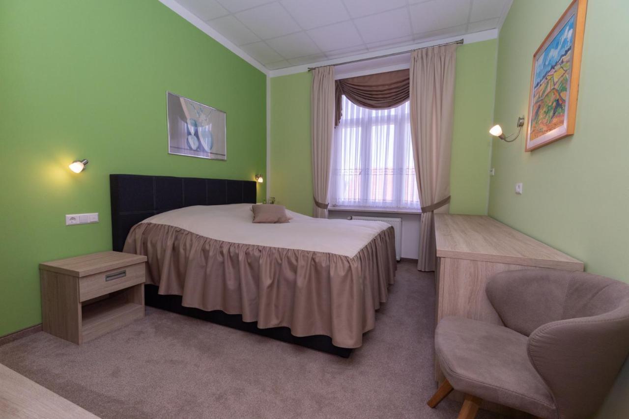 Apartments And Rooms Kod Eli Равна-Гора Экстерьер фото