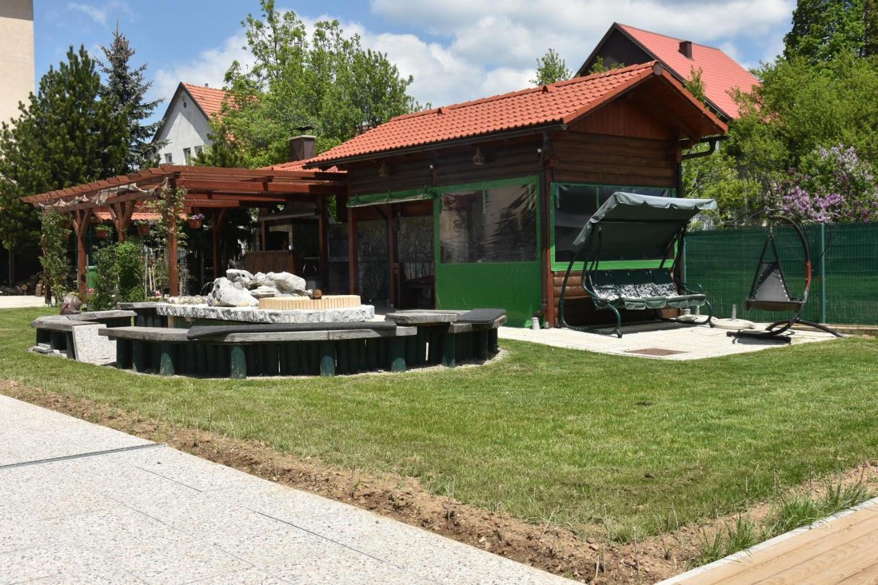 Apartments And Rooms Kod Eli Равна-Гора Экстерьер фото